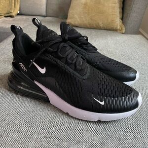 Nike air max 270 size 10